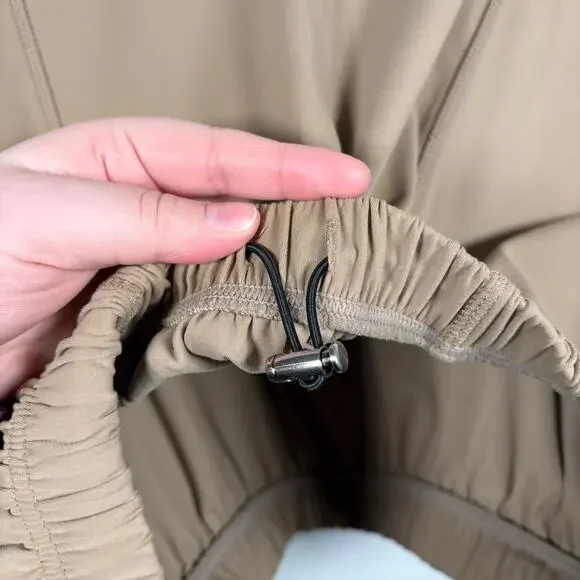 Balance Athletica Neutral Tan Oversized Elastic Cinch Waiset Outlander Pullover - Picture 6 of 9